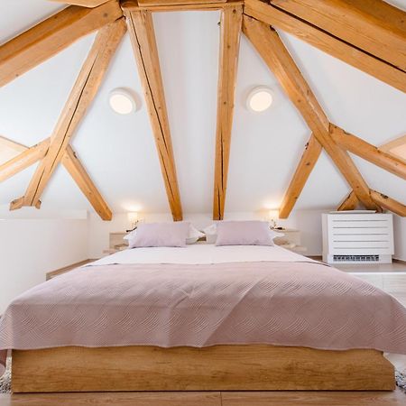 Angela Apartment Сплит Екстериор снимка