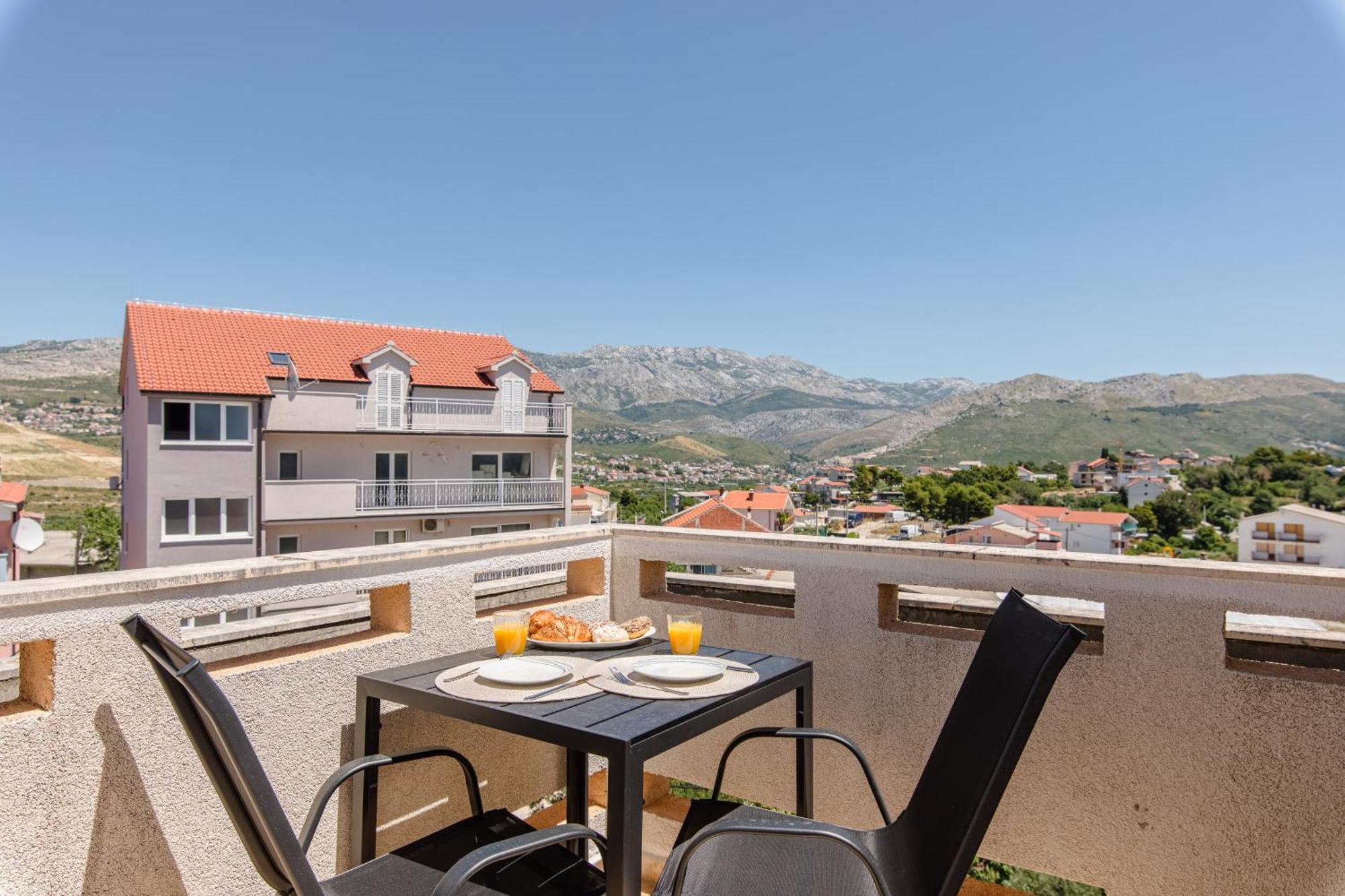 Angela Apartment Сплит Екстериор снимка
