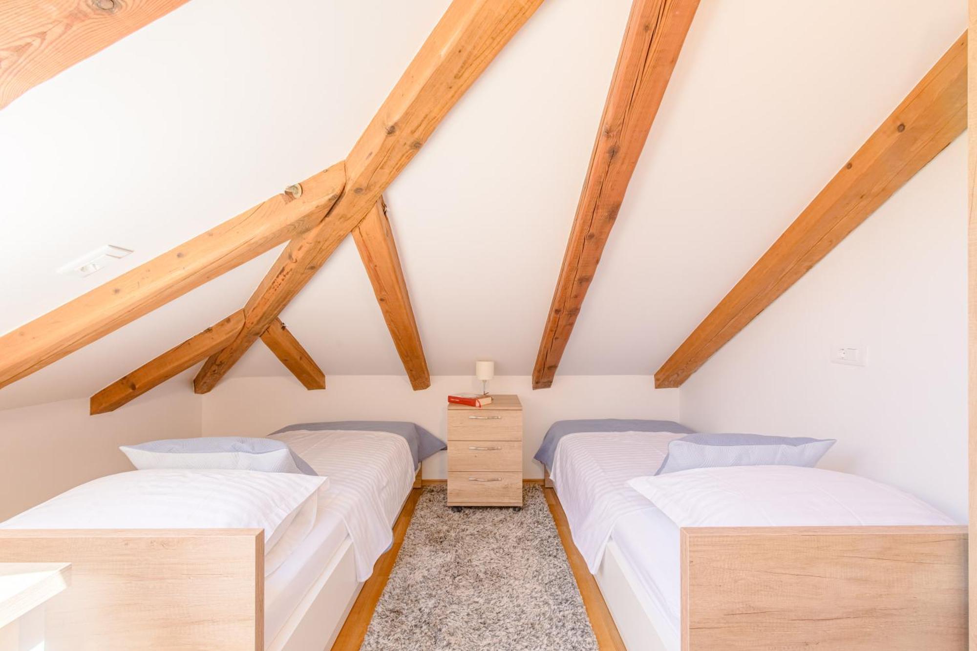 Angela Apartment Сплит Екстериор снимка